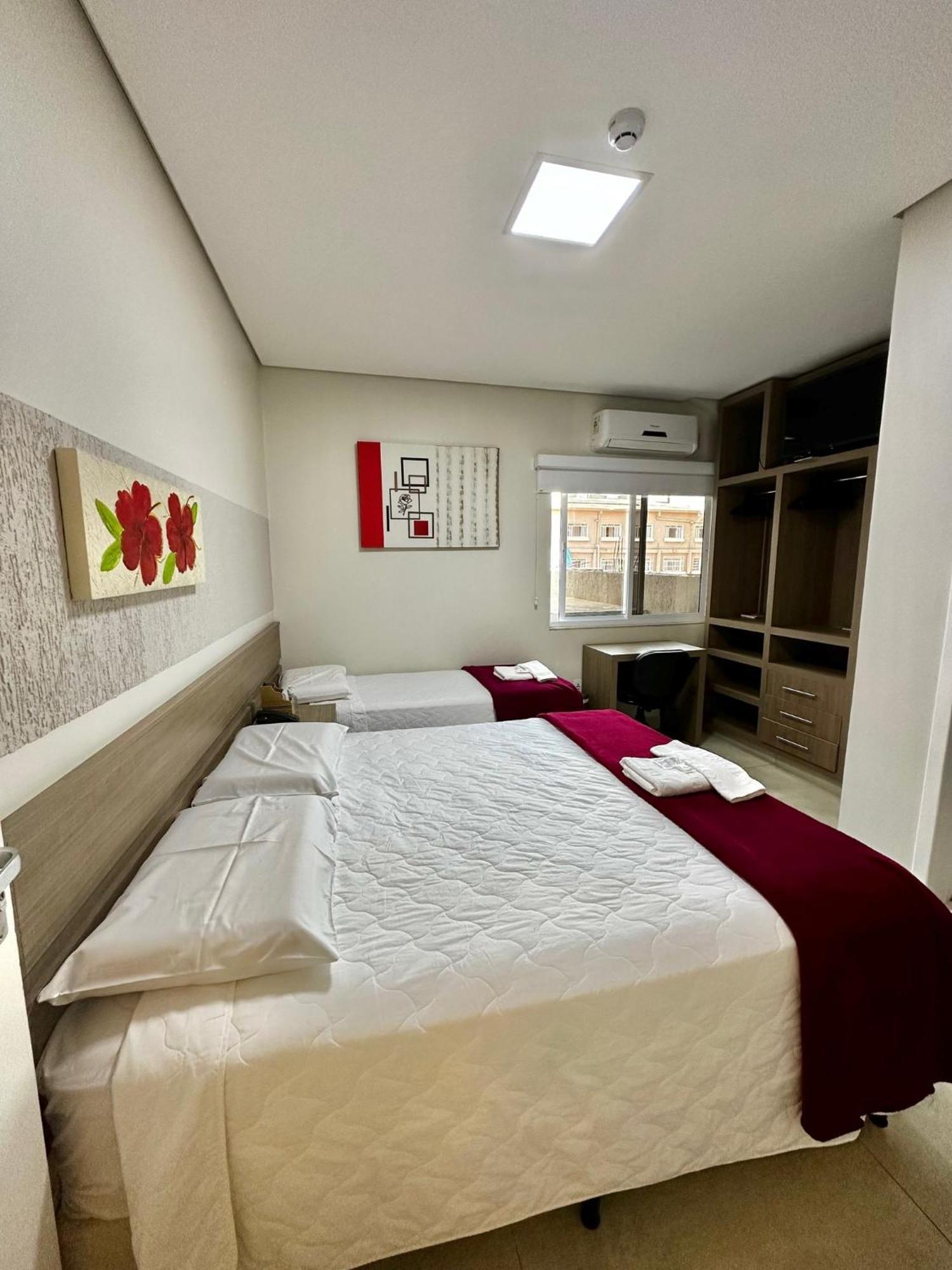 Hotel Imperatriz Telemaco Borba ภายนอก รูปภาพ