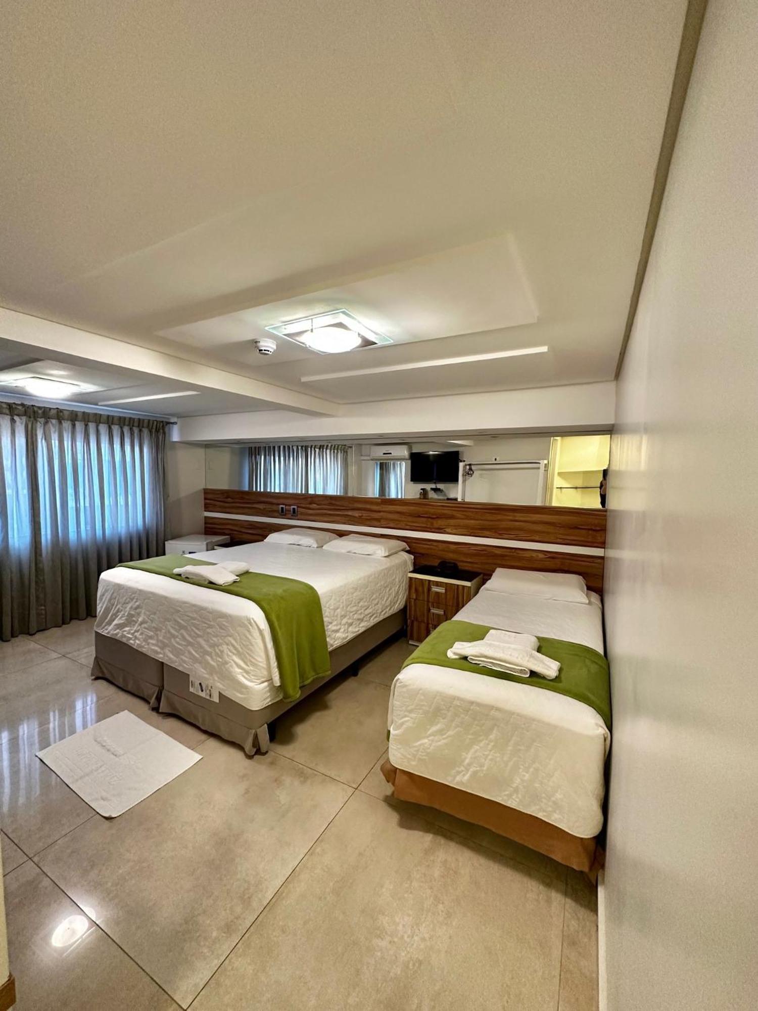 Hotel Imperatriz Telemaco Borba ภายนอก รูปภาพ