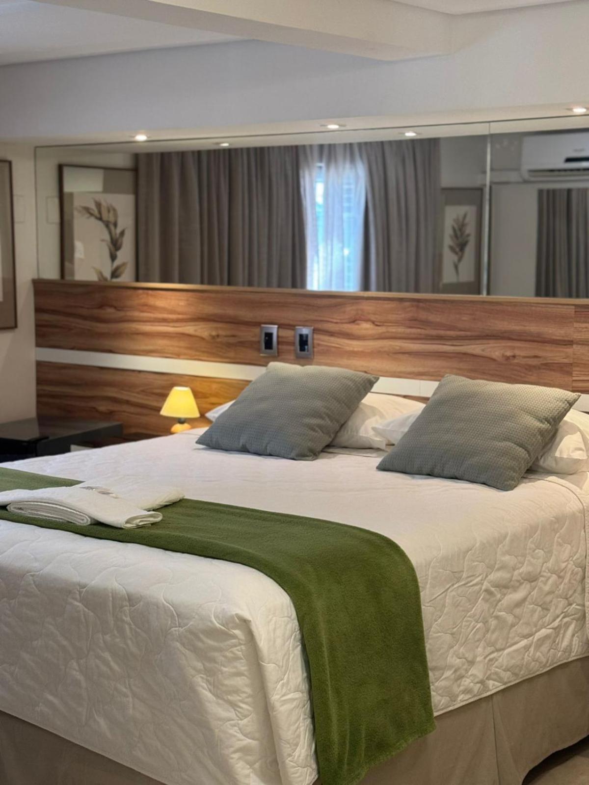 Hotel Imperatriz Telemaco Borba ภายนอก รูปภาพ